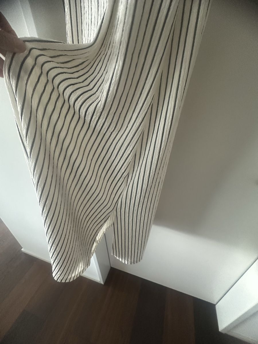 Robes: Kleid Gr. M - neu – Neuf (Voir description) à Diepoldsau par Soleil0425 2