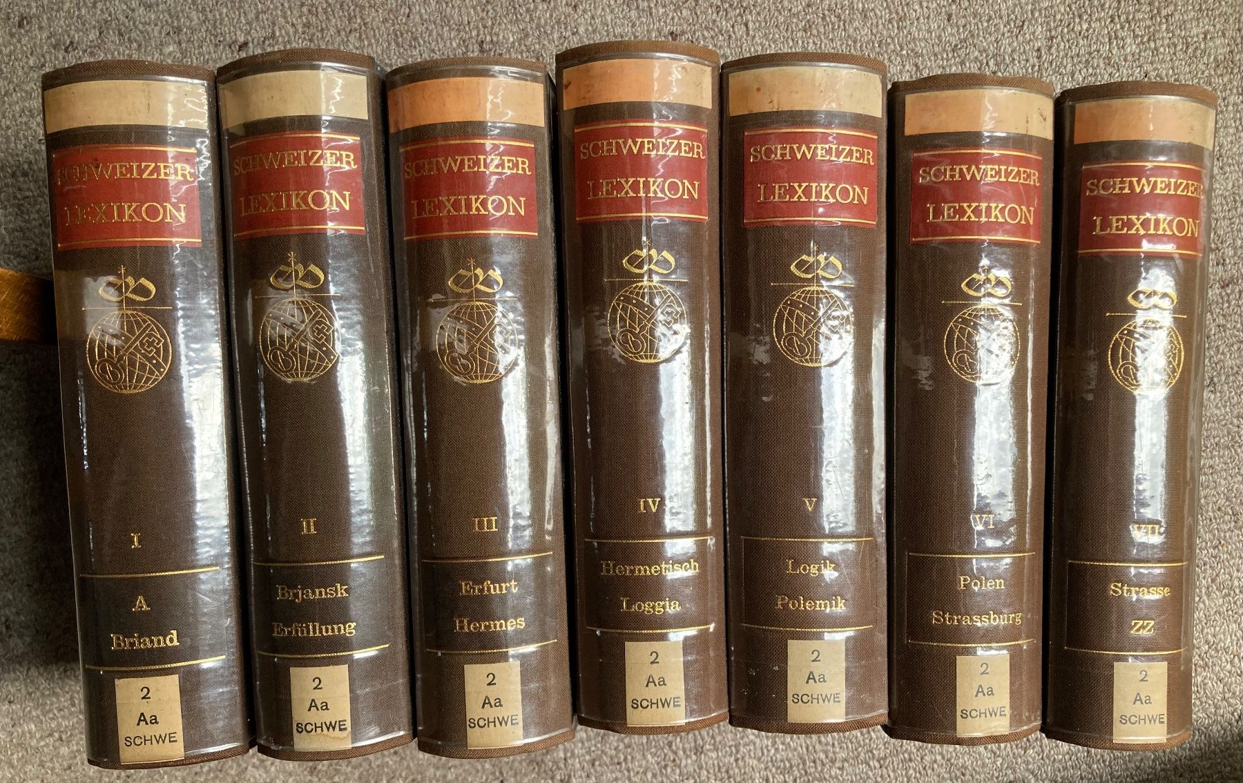 Bücher: Schweizer Lexikon (7 Bände) 1945 – Gebraucht aus Adliswil von tchest007