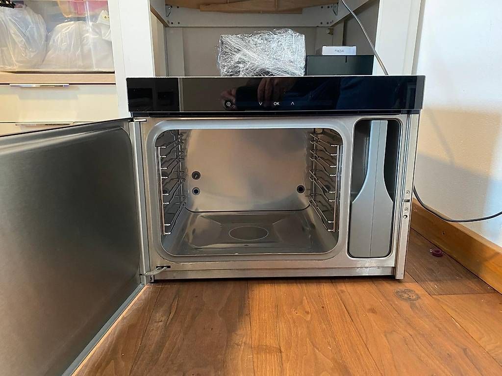 Elettrodomestici da cucina: Dampfgarer Miele Dg 6010-Ch S – Usato da Wolfhausen venduto da Sebboss01 1