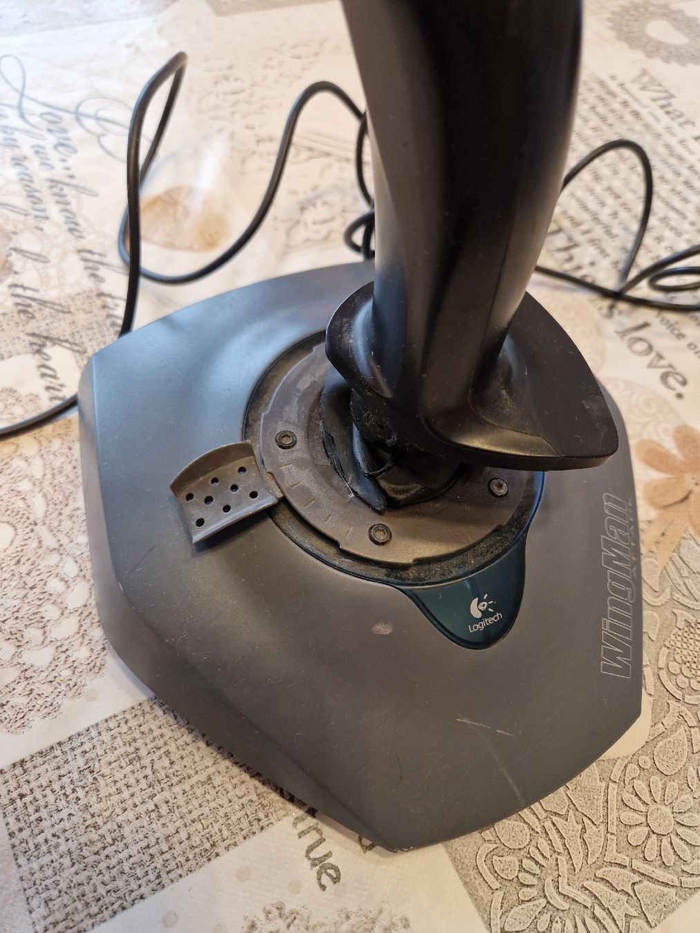 Logitech Manettes: Logitech WingMan Attack Controller Joystick – D'occasion à Glis par mic_2ht8 1