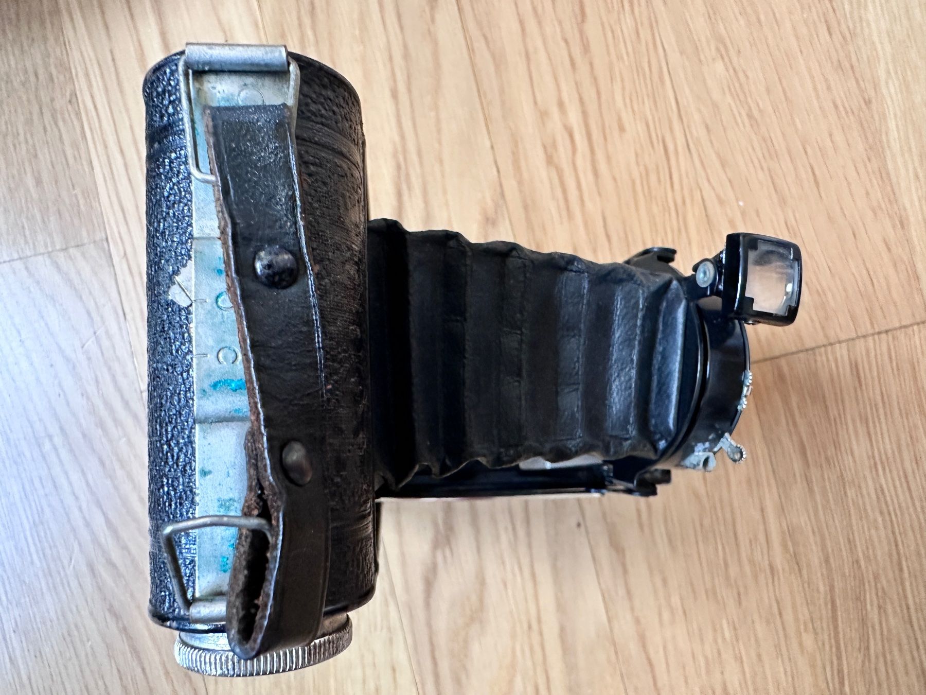 Kodak Kamera: Kodak Junior 620 + case – Gebraucht aus Sorengo von Littman 2