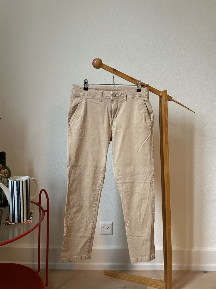 C&A Pantaloni: Chino-Hose in Camel-Ton – Nuovo (secondo la descrizione) da Zürich venduto da Ali-Olmi