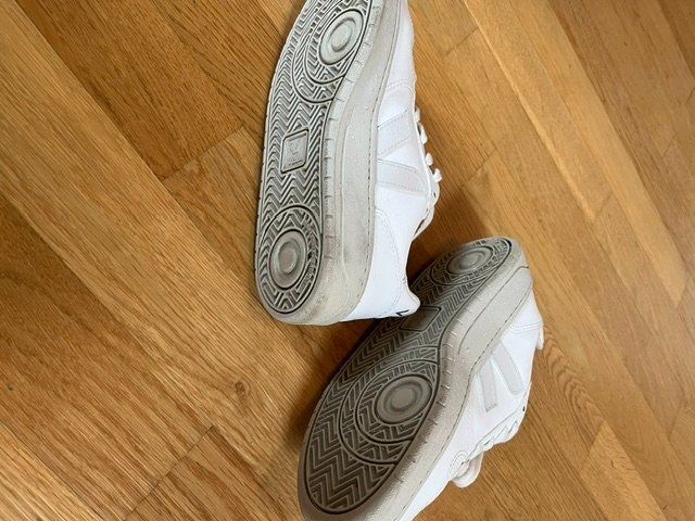 Veja Damenschuhe: Turnschuhe Veja – Gebraucht aus Untereggen von mb_mb 1