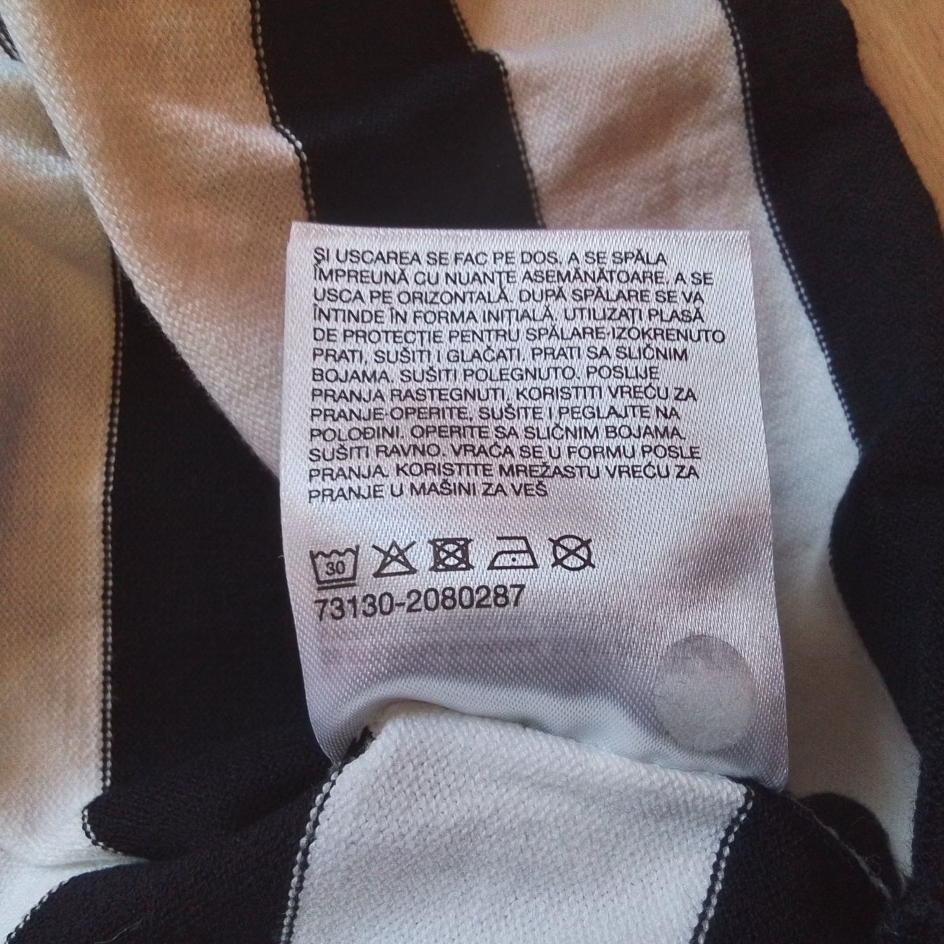 C&A Maglioni & Felpe: Pullover gestreift schwarz/weiss / Grösse M – Nuovo (secondo la descrizione) da Zürich venduto da meinhobby 4