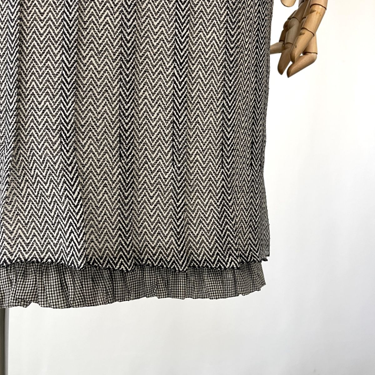 Akris Gonne: AKRIS Silk Skirt – Nuovo (secondo la descrizione) da Freienbach venduto da Avviivva_Shop 2