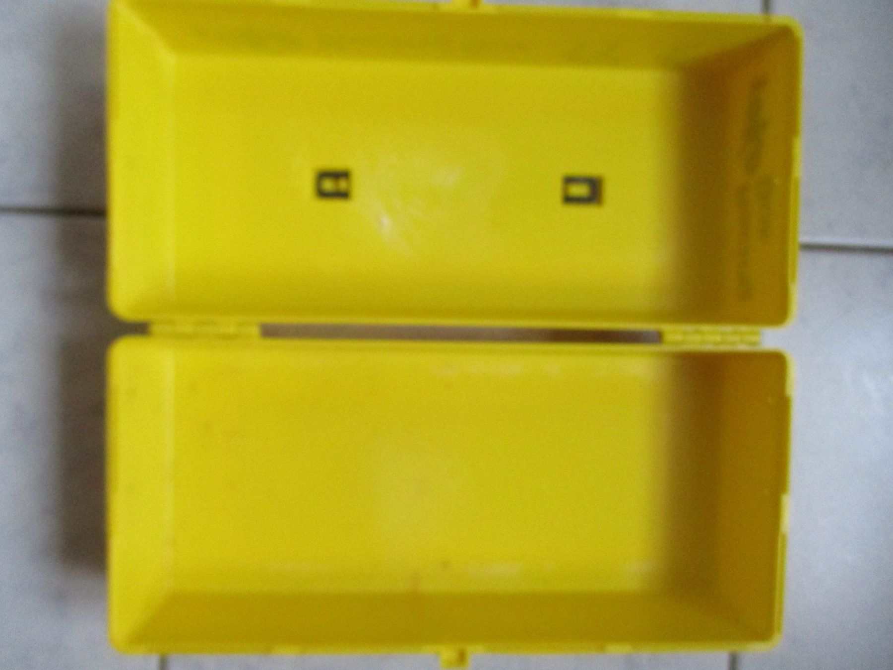 Contenitori & Simili: TOKO Racing Box – Usato da Birsfelden venduto da alles-muss-raus 1
