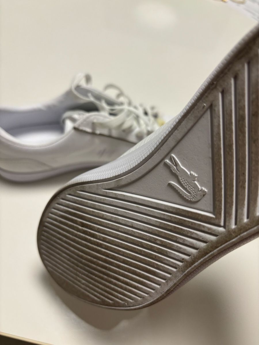 Lacoste Scarpe da donna: LaCoste Sneakers in Weiss, Grösse 37 – Nuovo (secondo la descrizione) da Brügg BE venduto da rah_mqh8 7
