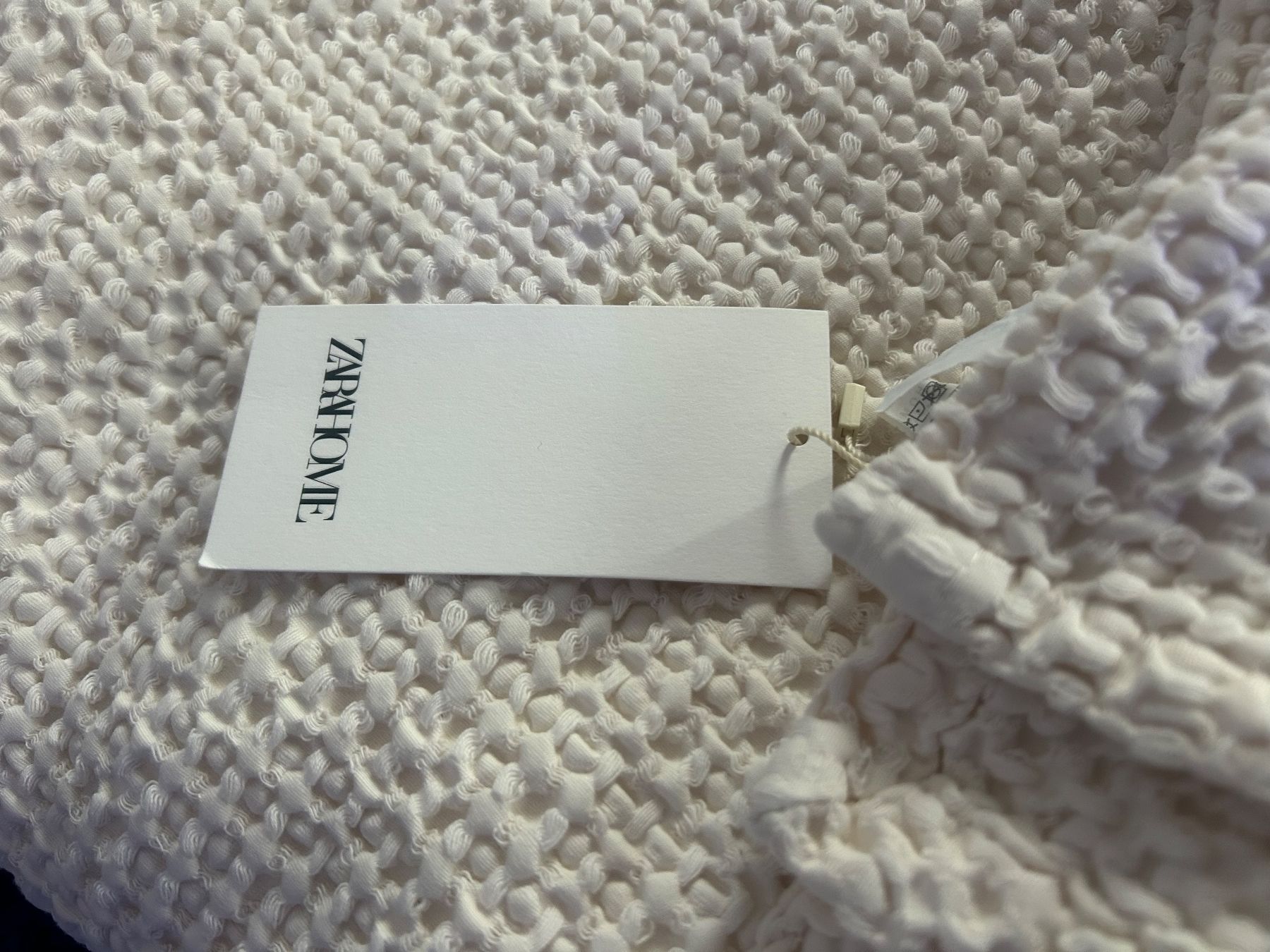 Coperte: ZARA Home Decke Tagesdecke 180x250cm – Nuovo e nell'imballaggio originale da Genève venduto da sunandwind 2