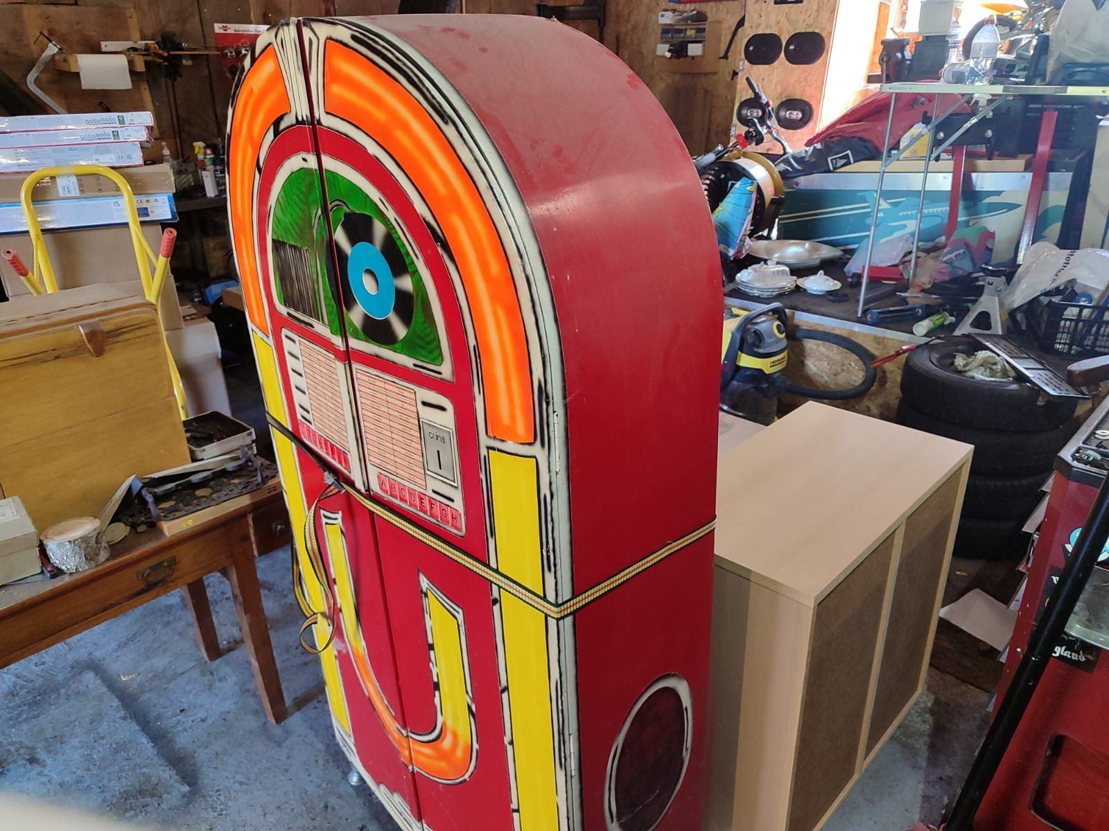 Armadi: Armoire / meuble de rangement style Jukebox rétro – Usato da Carrouge VD venduto da ren_r6b9 1