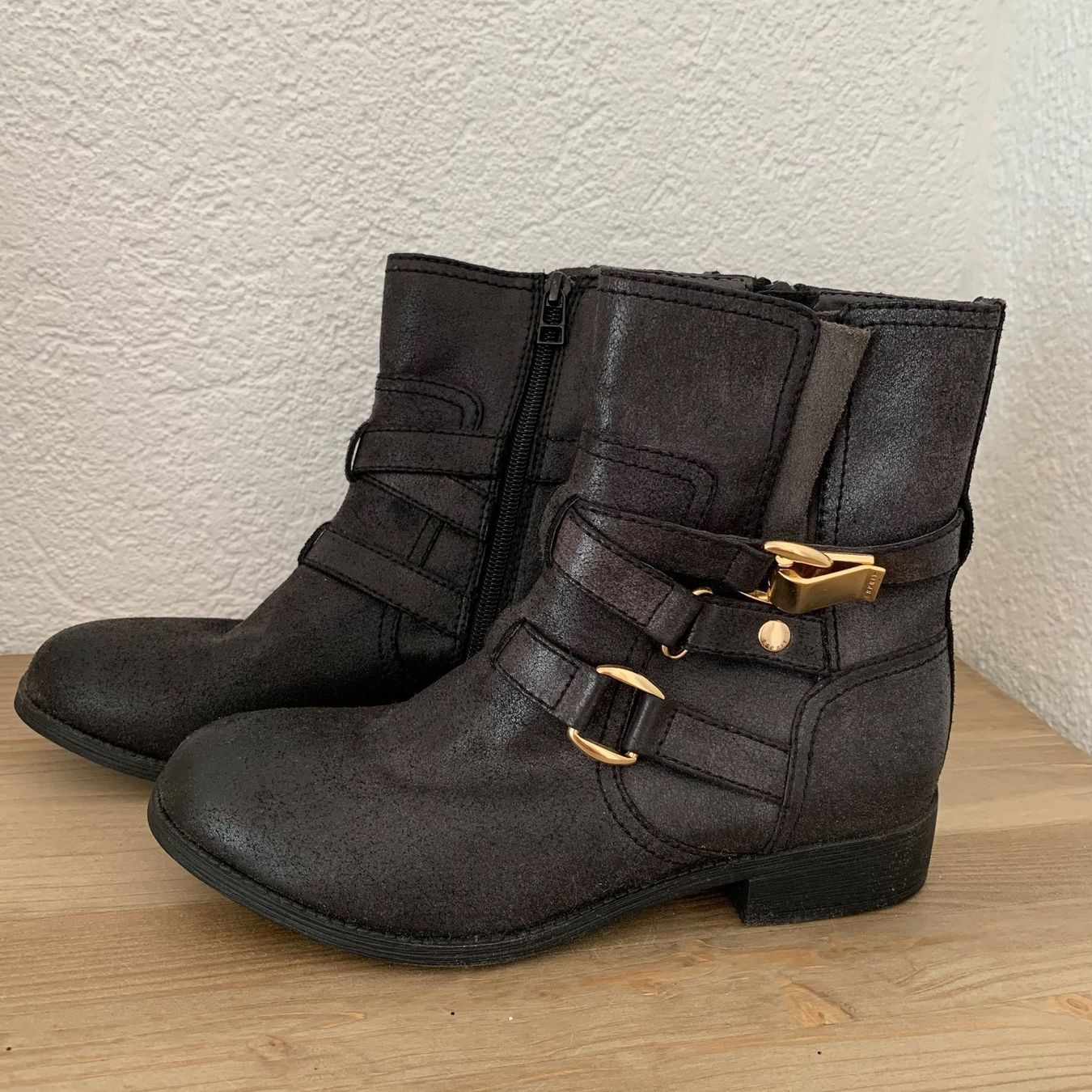 Esprit Chaussures femmes: NEU Esprit Boots Schuhe Stiefeletten Gr. 38 – Neuf (Voir description) à Fislisbach par KolibriSecondhand 1