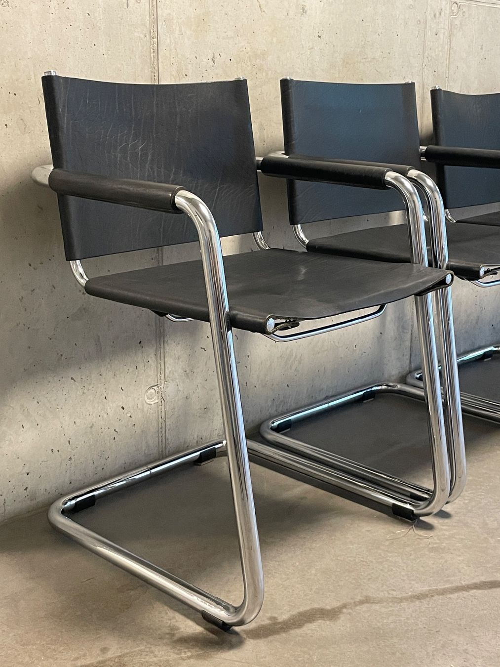 Pfalzberger Stühle: Freischwinger Pfalzberger Stuhl – Gebraucht aus Zürich von starch.studio 1