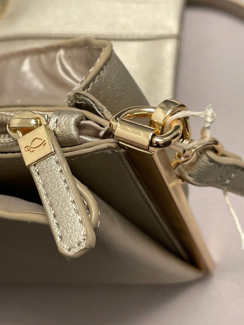 Borse da donna: Carpisa Handtasche aus Kunstleder – Nuovo (secondo la descrizione) da Grenchen venduto da servet.t 5