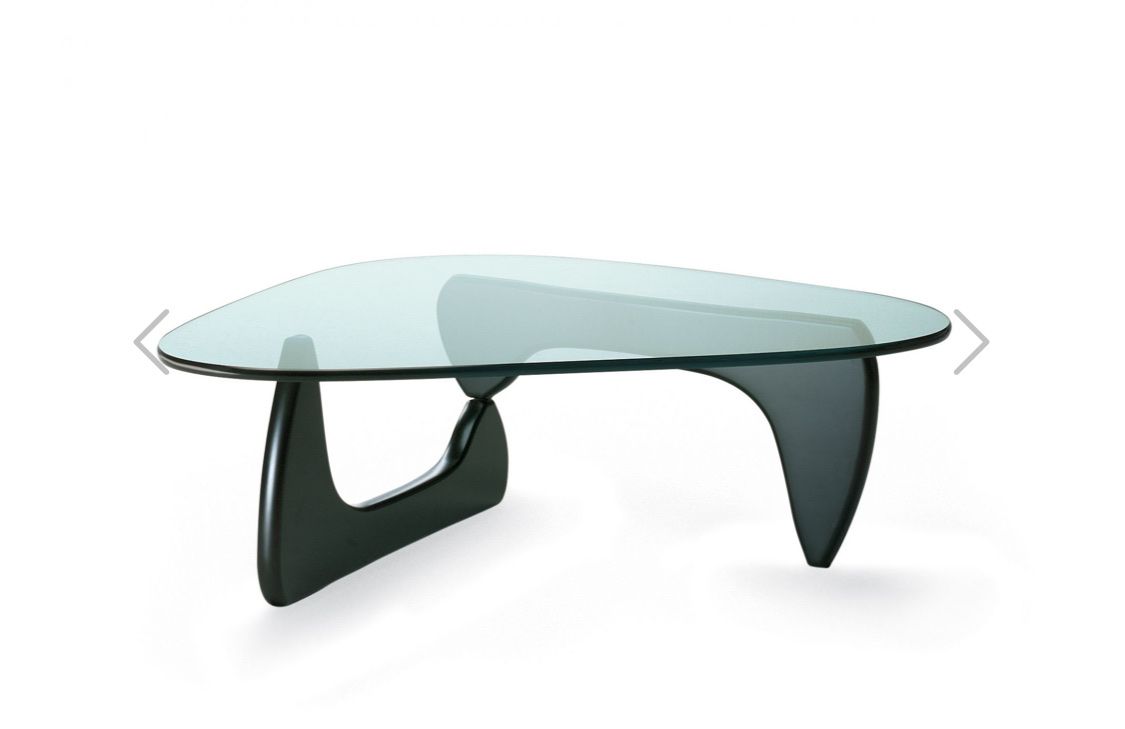 Tables: Vitra Noguchi Coffee table – D'occasion à Belmont-Lausanne par