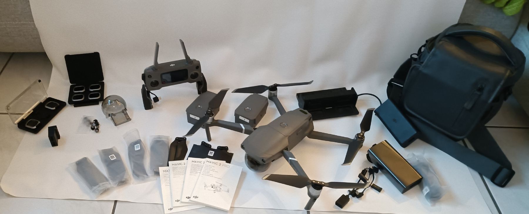 DJI RC Modellbau: DJI Drohne Marvic 2 Pro fly more – Gebraucht aus Tuggen von andimuk
