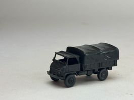VE1- Roco Militär Mercedes Unimog Pritsche