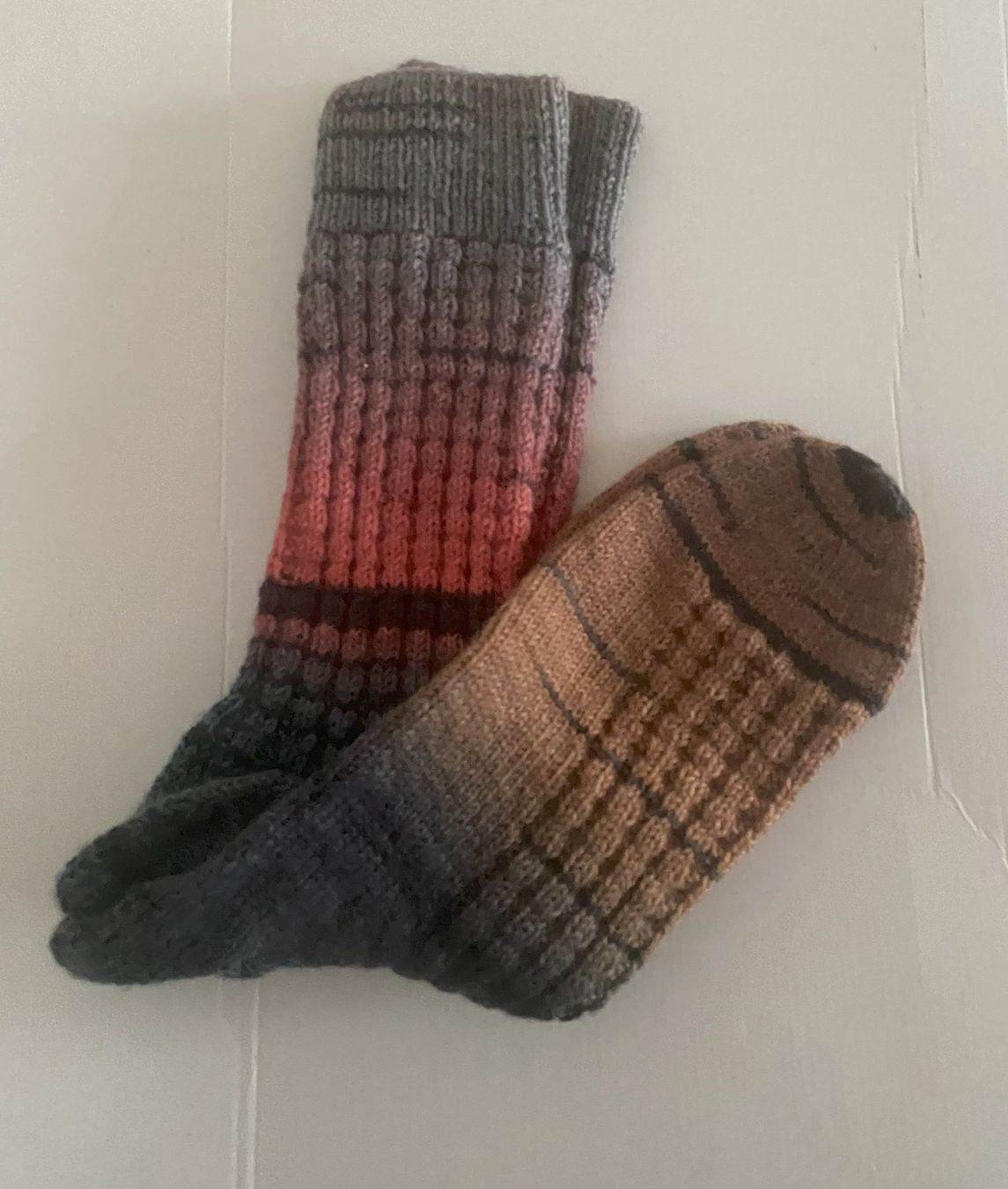 Calze: Socken handgestrickt 46/47 – Nuovo (secondo la descrizione) da Thun venduto da marasch01