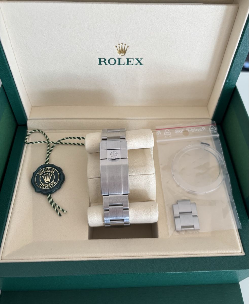 Rolex Orologi: NEUE Rolex Explorer II 42mm, Ref. 226570, Full Set 2026 – Nuovo (secondo la descrizione) da Herrenschwanden venduto da Meno11 7