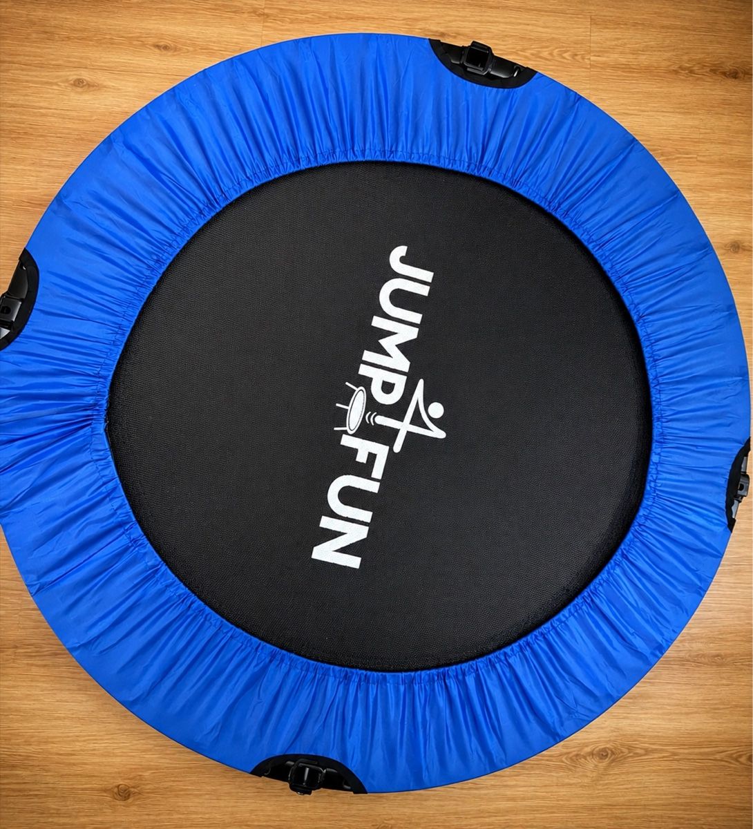 Trampolini: Trampolin Neu faltbar – Nuovo (secondo la descrizione) da Winterthur venduto da f_l_mons_