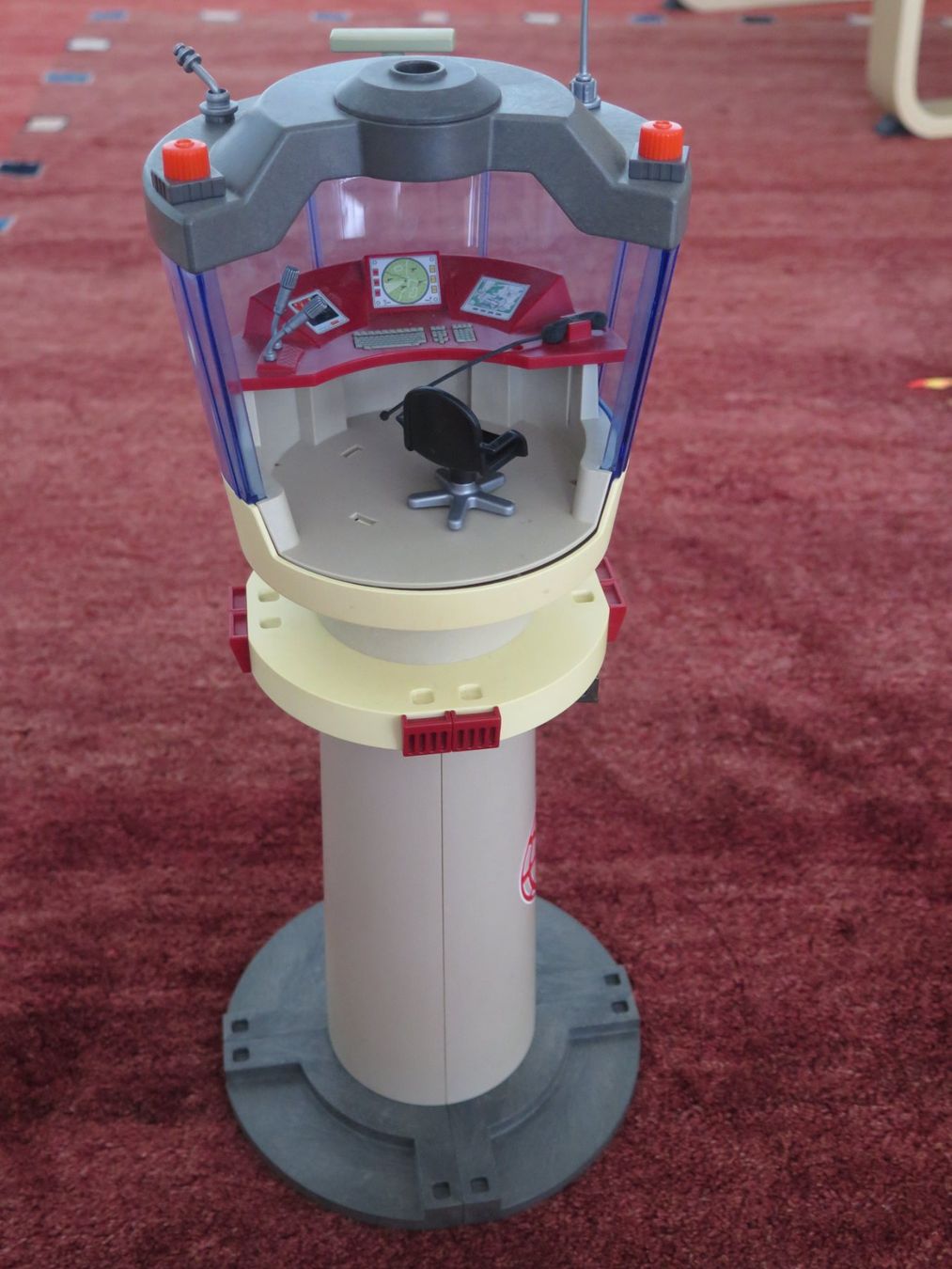 Playmobil Spielzeuge: Playmobil Flughafen – Gebraucht aus Rafz von JJPuu2 2