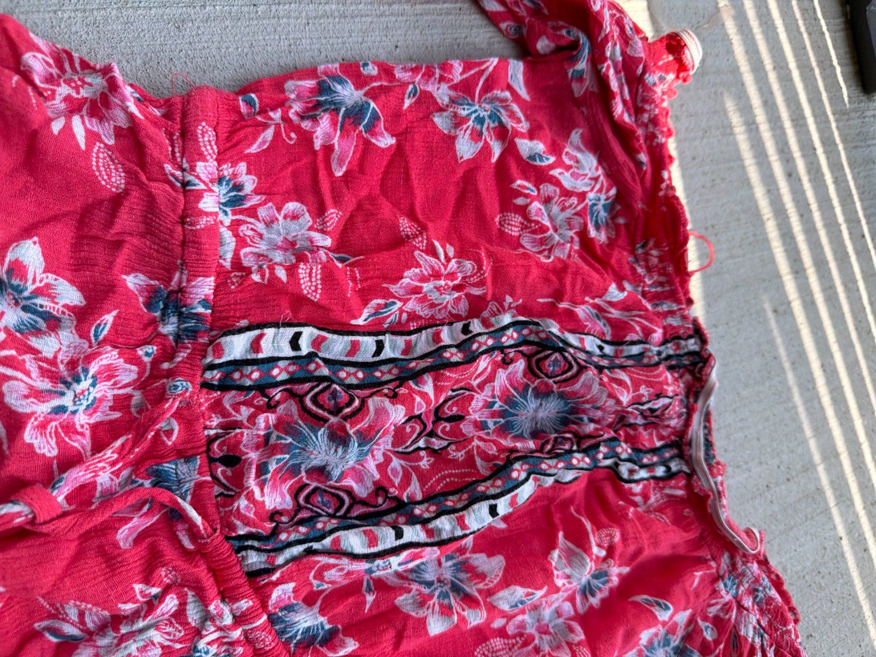 Top: Sommerlicher  mit Blumenmuster, Grösse XS – Usato da Riehen venduto da edu_92w7 2