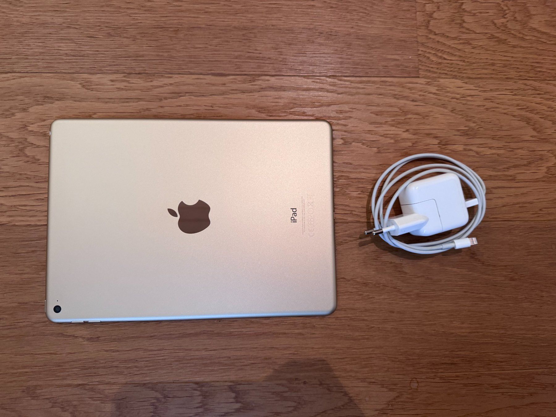 Apple Tablet PC: IPad Air 2 – Usato da Ettiswil venduto da Ursi33 2