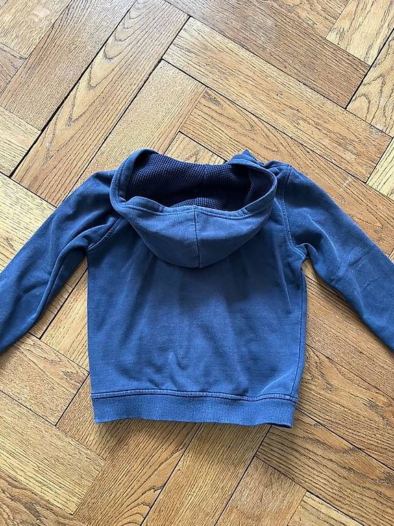 Zara Giacche: Kapuzenjacke ZARA Gr. 116 – Usato da Bern venduto da tan_2rrh 4