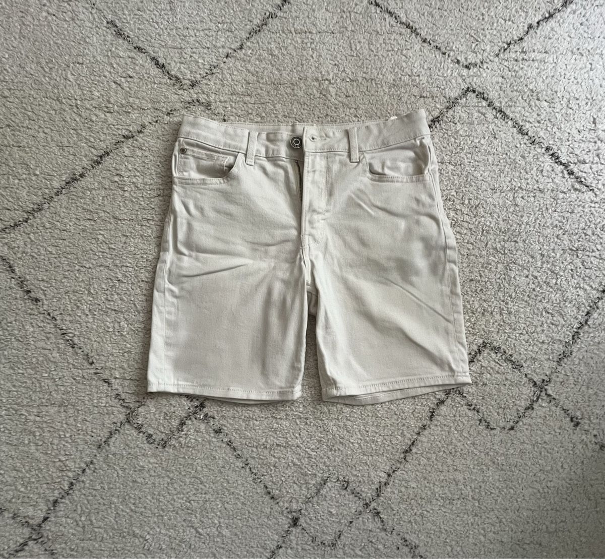H&M Pantaloni: Kurze jeans – Usato da Baden venduto da Car_lio09