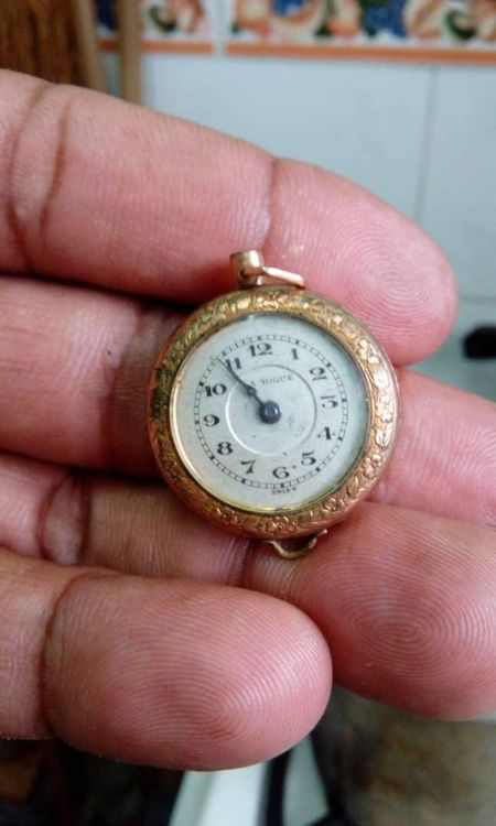 Montre-pendentif Chandler #3187 - Quartz Plaqué Or - Neuf Avec étiquettes - Bijou Rétro