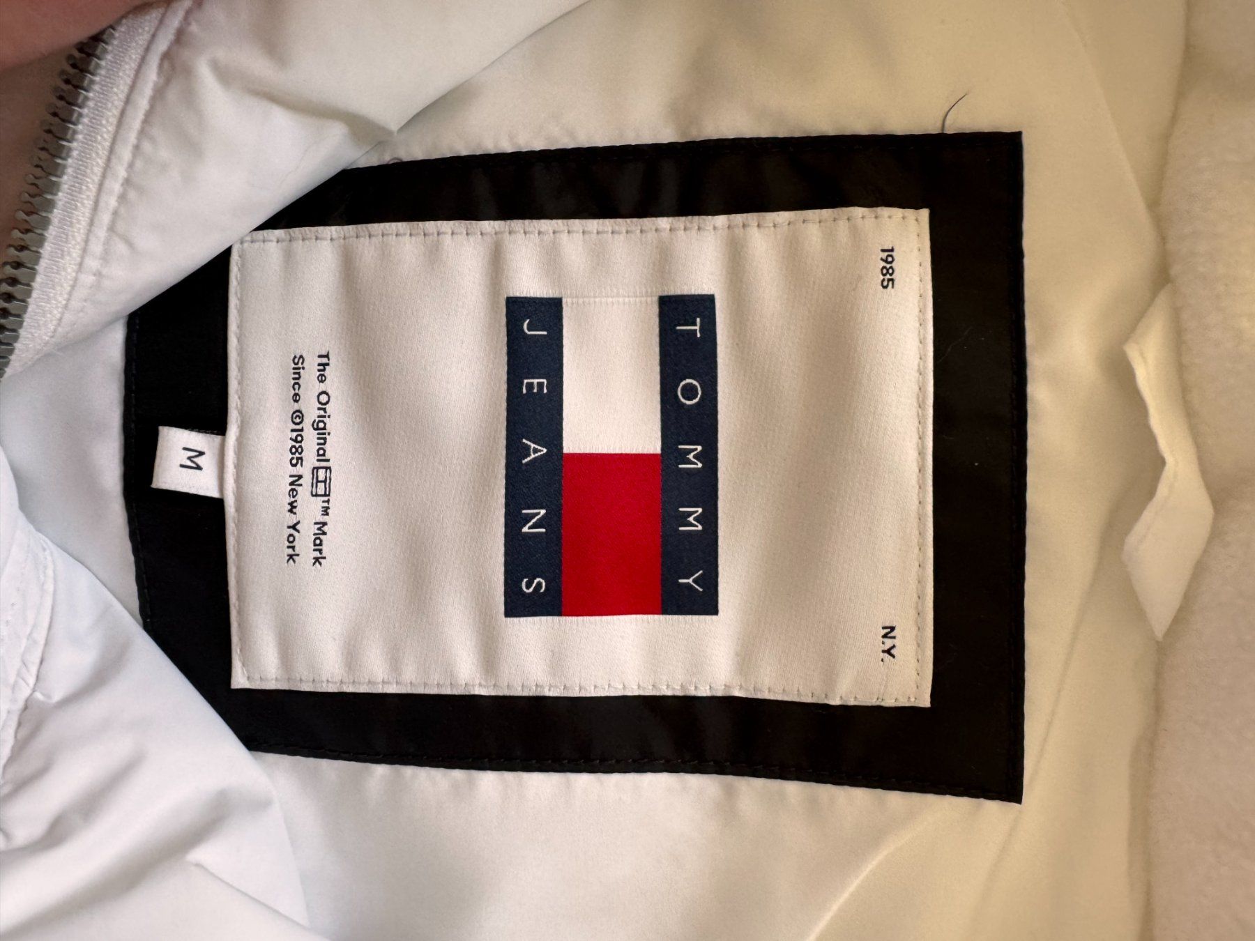 Kleiderpakete: Hilfiger Packet – Gebraucht aus Bülach von Himmel7 2