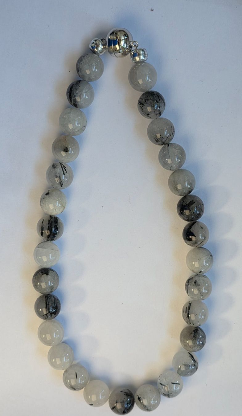 Catenine: Kette mit schwarznadligem Rutil Magnetverschluss neu – Nuovo (secondo la descrizione) da Zürich venduto da ben_mn5h 5