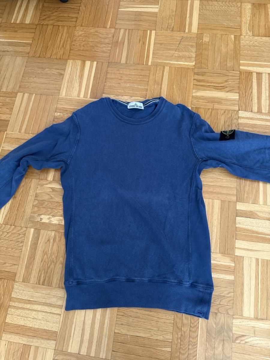 Stone Island Maglioni & Felpe: Pull à manches longues Stone Island bleu, taille L - parfait – Usato da Zürich venduto da Sylbiere 1