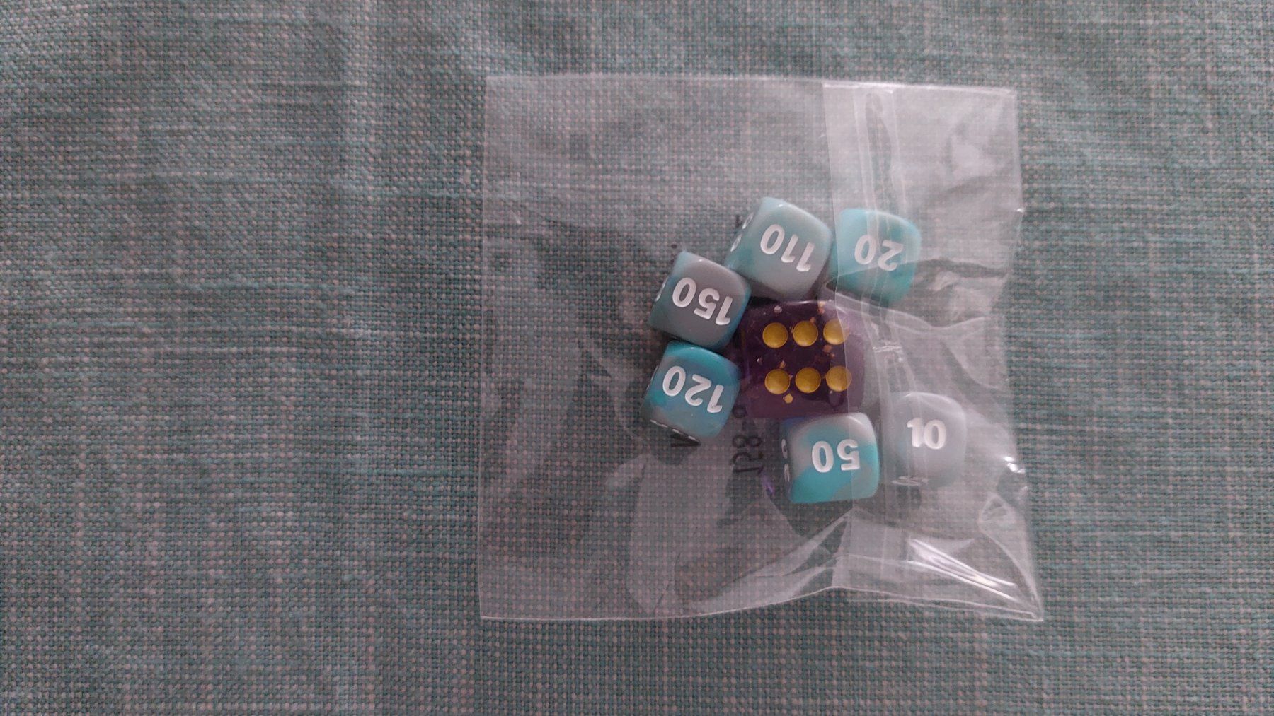 Pokémon Carte collezionabili: Set of dices - violet sealed – Nuovo (secondo la descrizione) da Bellinzona venduto da Pagur
