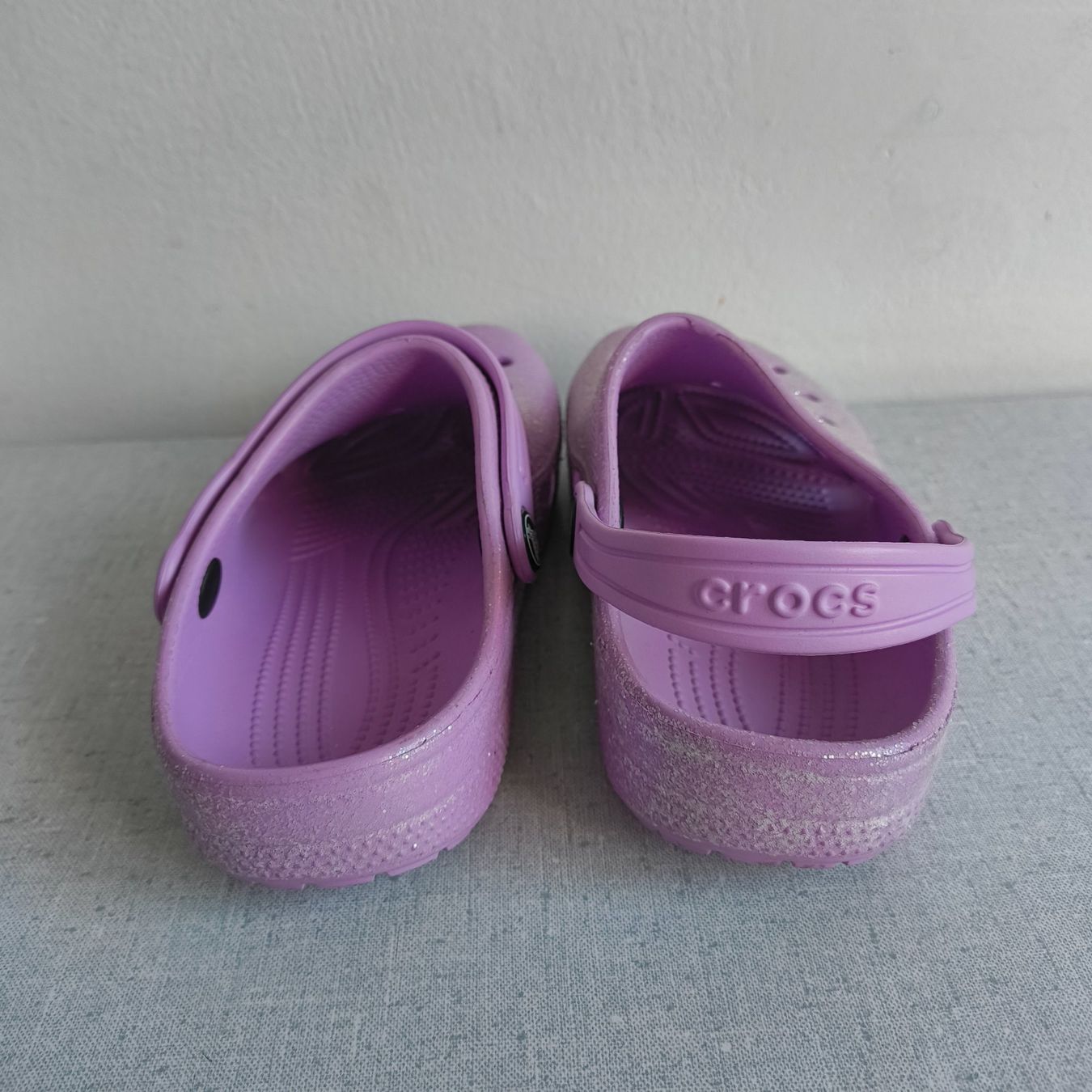 Crocs Scarpe per ragazze: Crocs, Grösse 2-4, 33/34 – Nuovo e nell'imballaggio originale da Uitikon Waldegg venduto da PJLS1 1