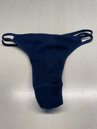 Calida String Tanga XS, Dunkelblau, neuwertig & bequem