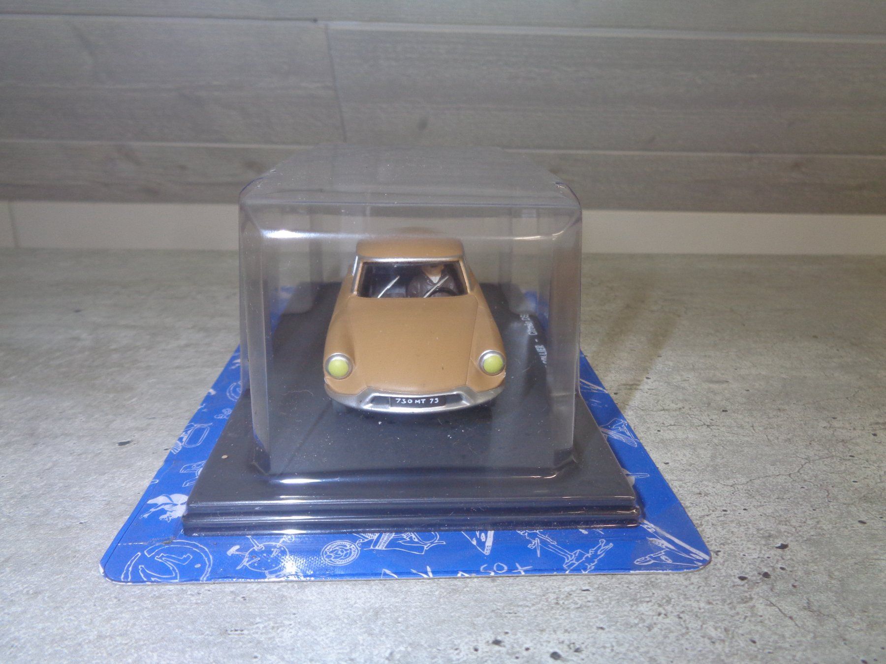 Citroën Modellini d'auto: Hachette 1:43 Blake et Mortimer Citroën DS – Nuovo e nell'imballaggio originale da Reconvilier venduto da rallycar 3