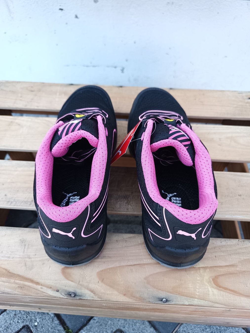 Puma Herrenschuhe: Puma Sicherheitsschuhe S1P 40 – Neu und originalverpackt aus Oberegg von A-Z.Handel.Loehrer 2