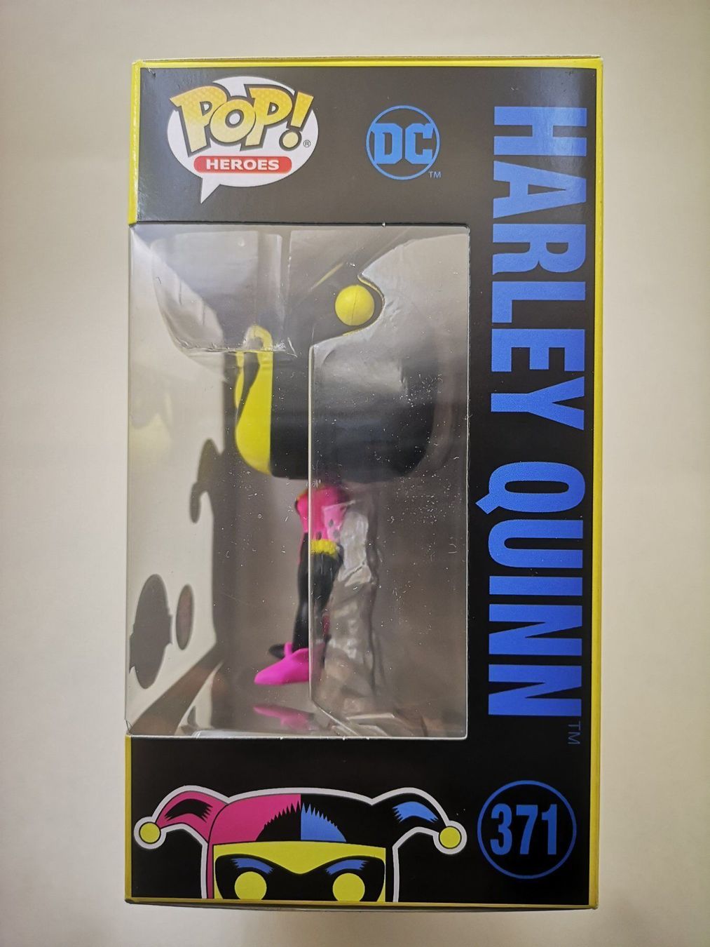 Funko Statuette: Funko Pop Harley Quinn #371 – Nuovo e nell'imballaggio originale da Riehen venduto da _TheCollectorShop_ 4