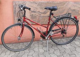 Titan Fahrrad rot Damenrad Grösse M guter Zustand