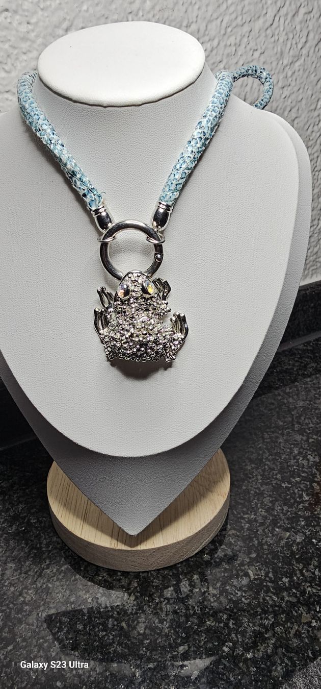 Ketten: Frosch-Kette mit Strass-Steinen, , Sommer-Look – Gebraucht aus Wangen b. Olten von tagra69