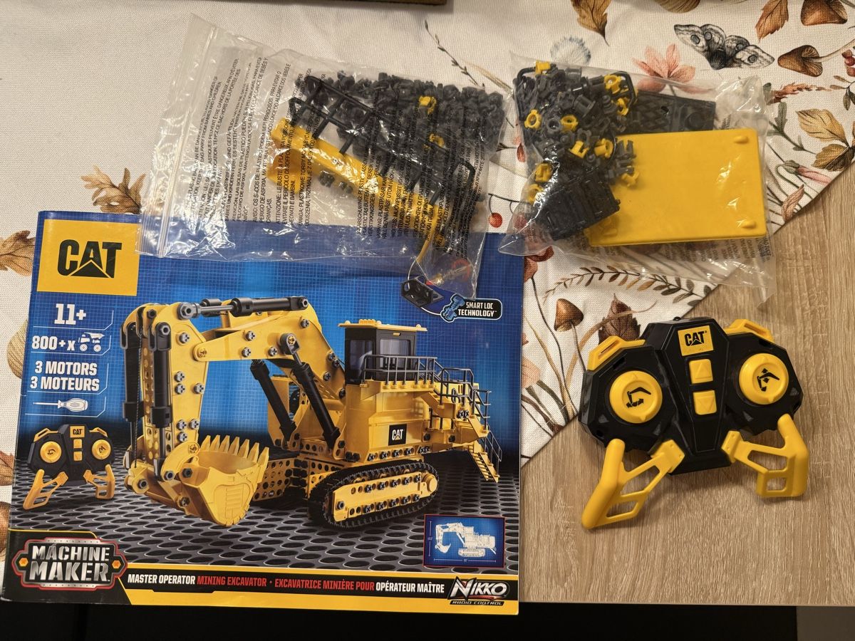 Caterpillar Excavateurs: CAT Bagger – D'occasion à Steffisburg par LaTina21 1