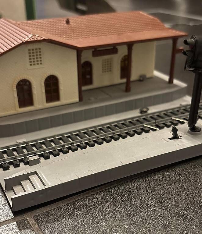 Lima Modellini di ferrovie: Pezzi di treno Lima e binari vintage – Usato da Mezzovico venduto da miticAngelina