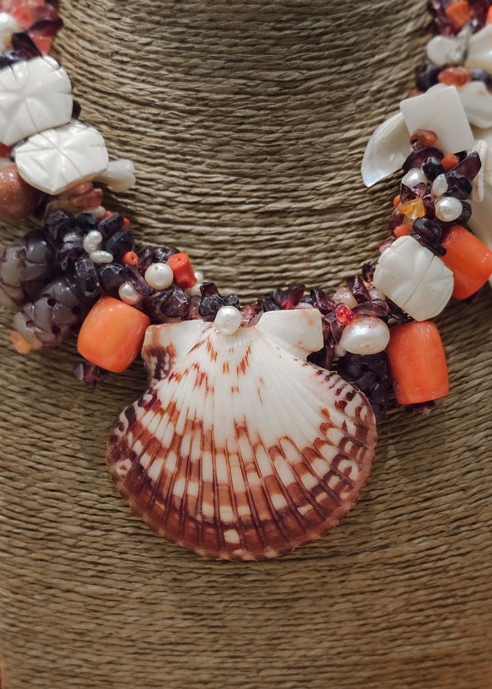 Catenine: Collana artigianale con conchiglie e coralli – Usato da Lugano venduto da R.Riccardo 4