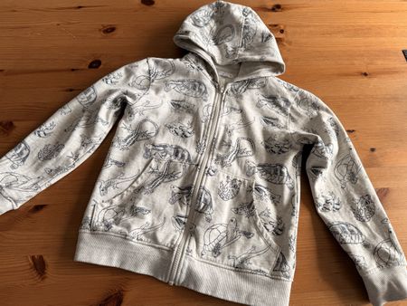 Sweatjacke Gr. 140