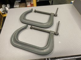 Massive C-Schraubzwingen ab 1.-