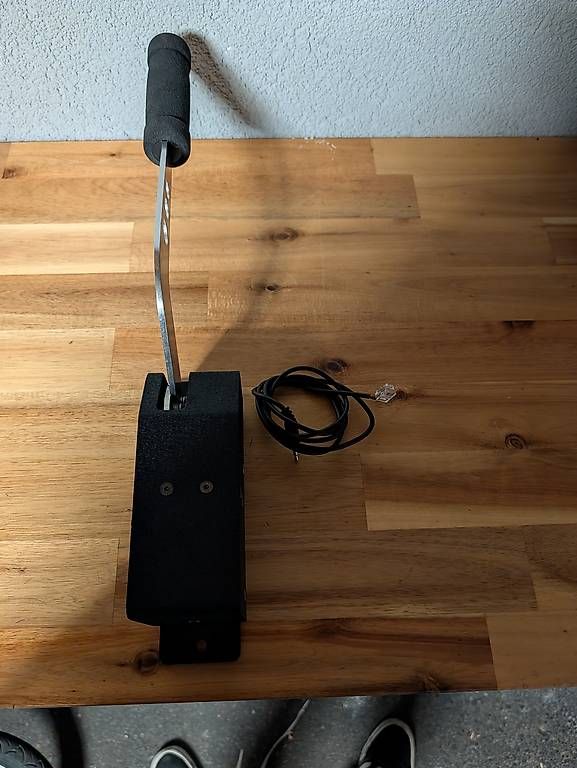 Fanatec Controller: Frein a main Fanatec – Usato da Bevaix venduto da yle_9hb2 2