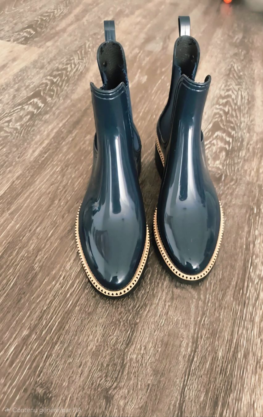 Lemon Jelly Scarpe da donna: Bottes de pluie bleu marine – Nuovo (secondo la descrizione) da Duillier venduto da Stefsy 2