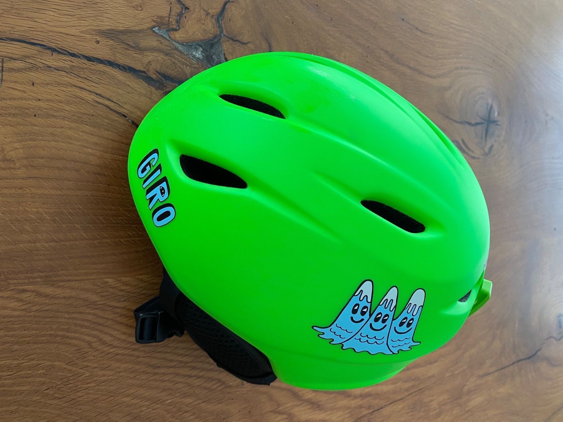 Giro Caschi: Kinderskihelm Giro Gr.48,5-52 – Usato da Arnegg venduto da Not2Miss
