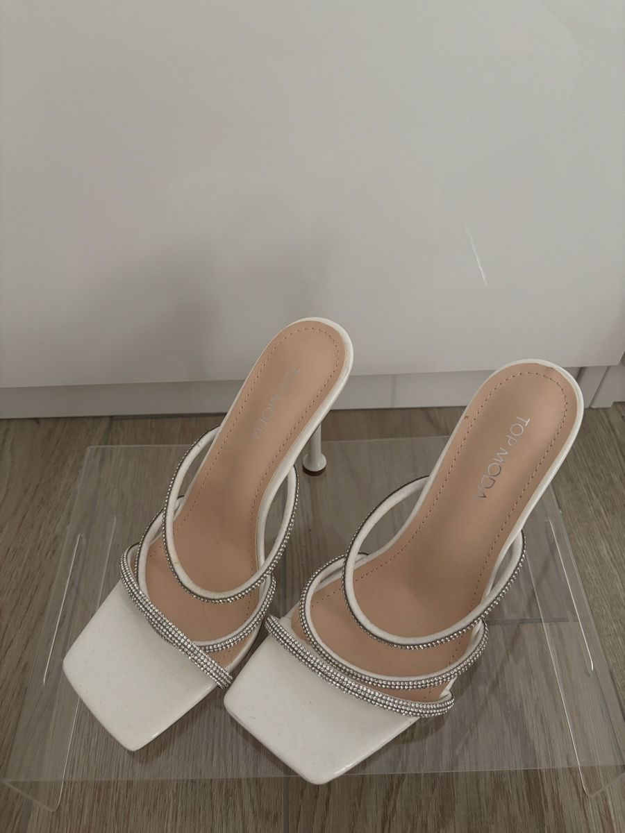 Chaussures femmes:  Sandalen Damen Grösse 37 – Neuf (Voir description) à Biel/Bienne par adna.sc