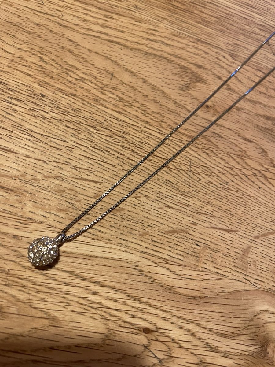 Swarovski Catenine: Halskette Swarovski  – Usato da Flawil venduto da Naphtali