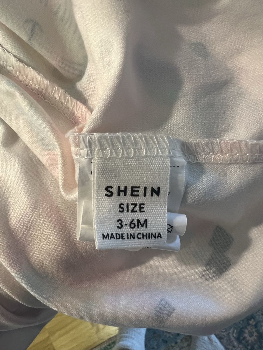 Shein Vestiti & Gonne: Kleid gr. 62 NEU – Nuovo (secondo la descrizione) da Oberdiessbach venduto da Wiederliebe 1